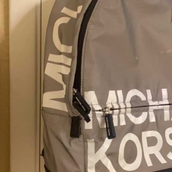 Michael Kors - Reflective Backpack - RARE FIND! - Picture 5 of 10